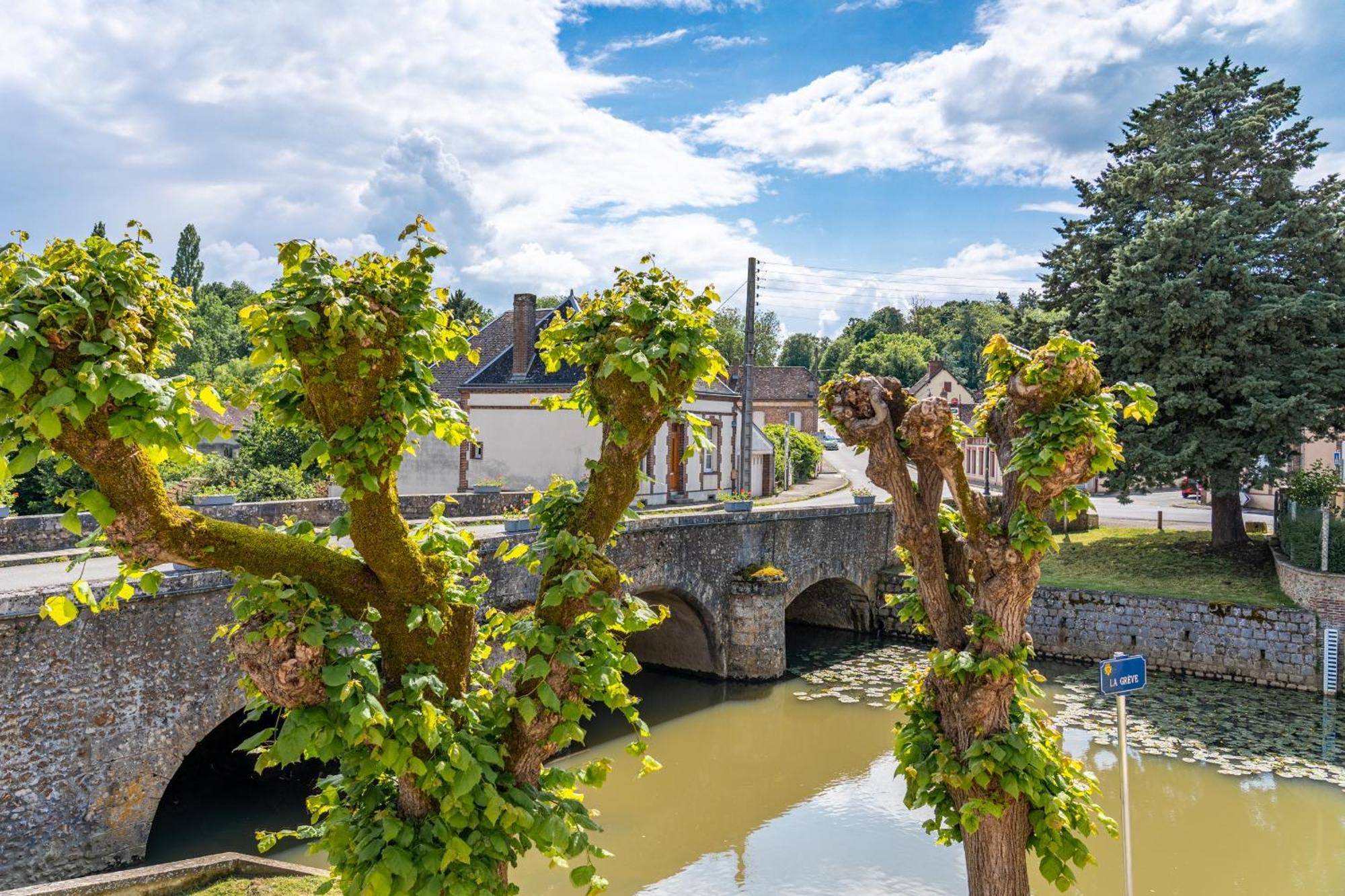 Welcome To Illiers-Combray Exterior foto